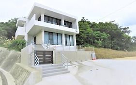 Bbq無料 オーシャンビュー ジャグジー付1棟をまるまる貸切 2階建3Ldk 無料駐車場4台 サファイアリゾートokinawa